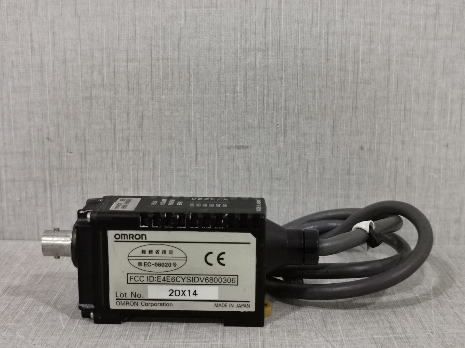 Omron V680-HA63B OMRON V680-HA63B AMPLIFIER CABLE 8