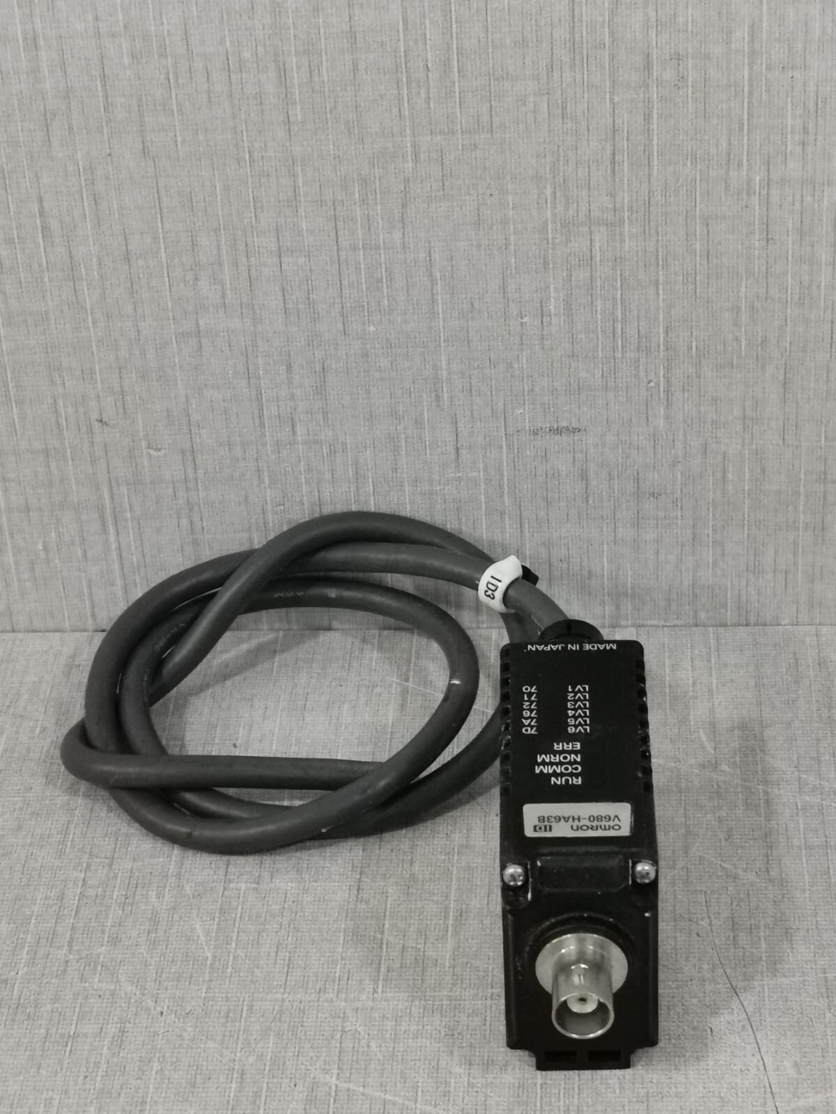 Omron V680-HA63B OMRON V680-HA63B AMPLIFIER CABLE 9