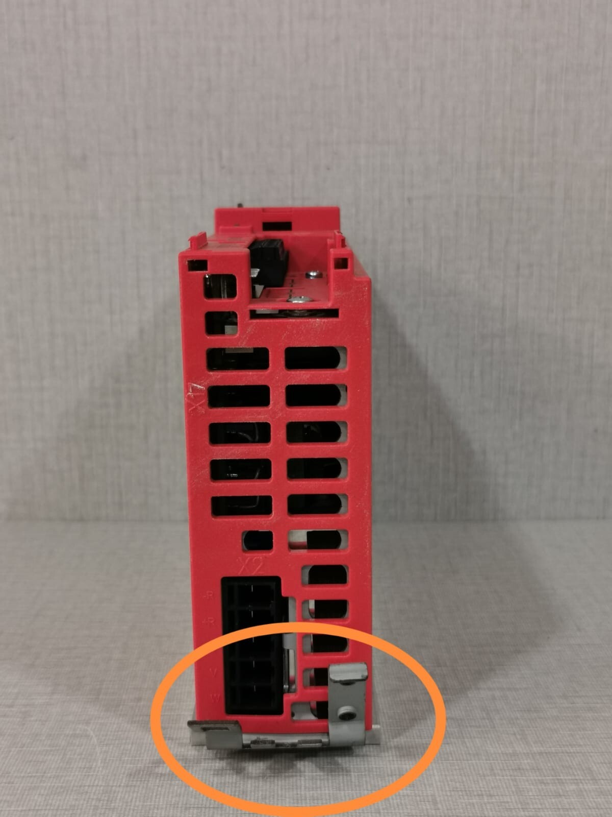 SEW Eurodrive MC07B0004-5A3-4-00 SEW EURODRIVE MC07B0004-5A3-4-00 MOVITRAC B INVERTER DRIVE 5