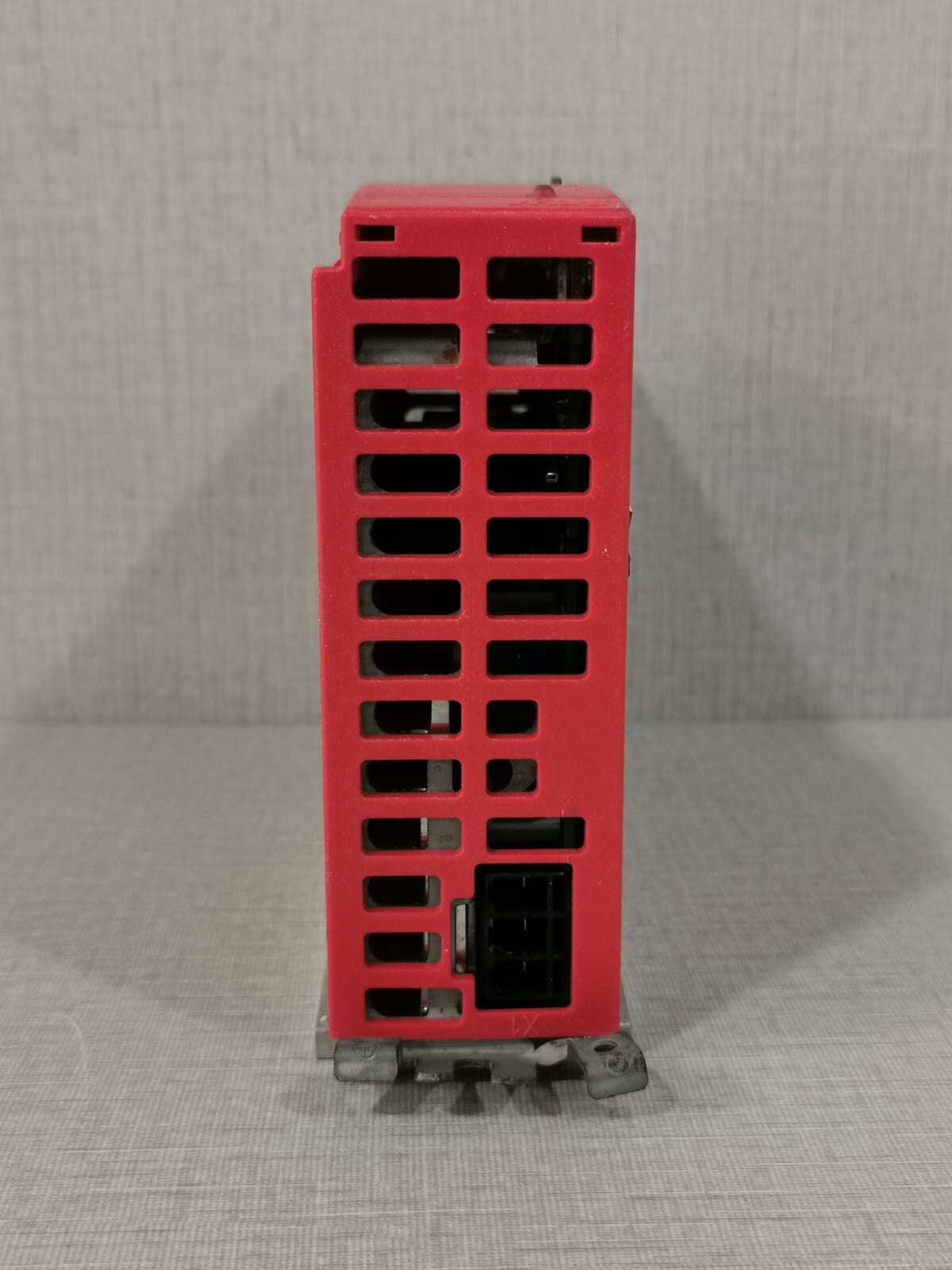 SEW Eurodrive MC07B0004-5A3-4-00 SEW EURODRIVE MC07B0004-5A3-4-00 MOVITRAC B INVERTER DRIVE 7