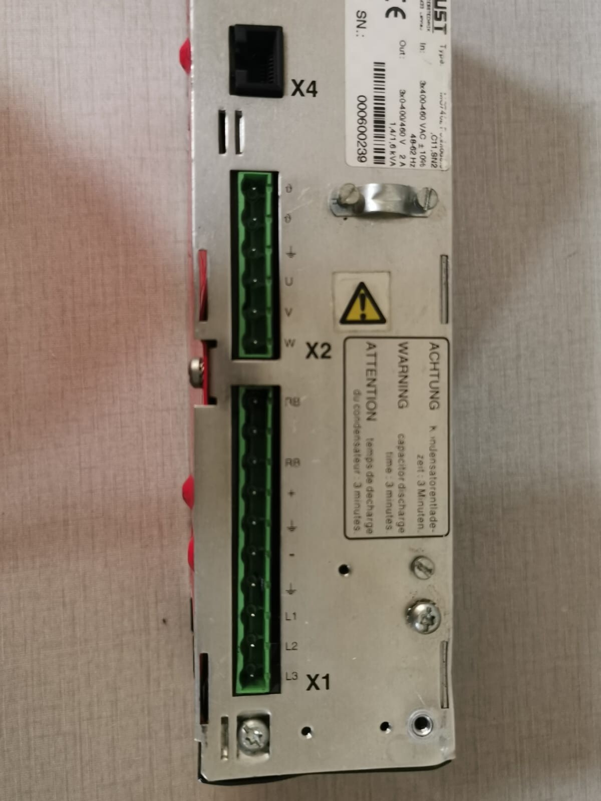 LUST MC7402 LUST MC7402 POSMOD3.0 Servo Drive & DENTS 2