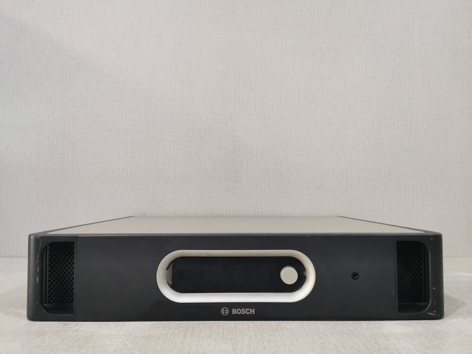 BOSCH PRS-1P500 / F01U065237 POWER AMPLIFIER HW 06/10 100-120/220-240V