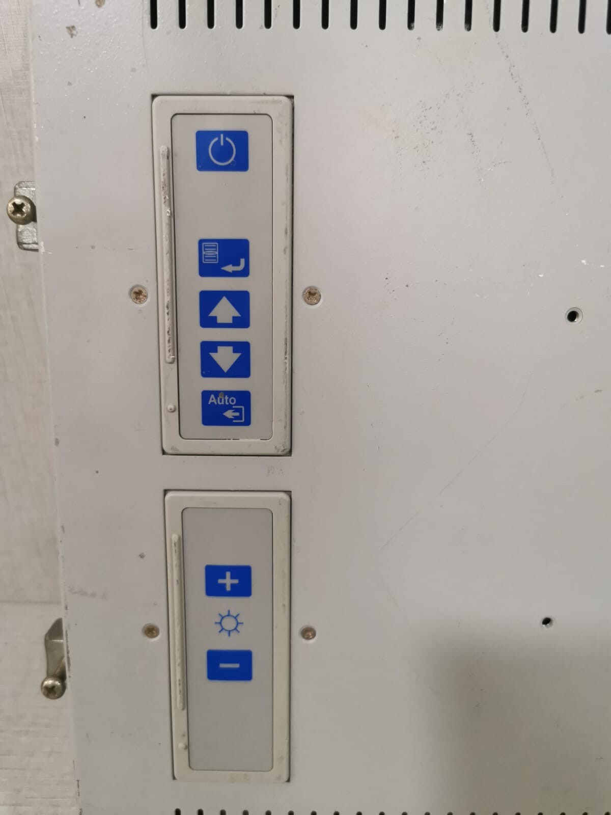 Allen-Bradley 6186-M17ALTR SER. E REV. A ALLEN-BRADLEY 6186-M17ALTR SER. E REV. A VERSAVIEW 1700M 4