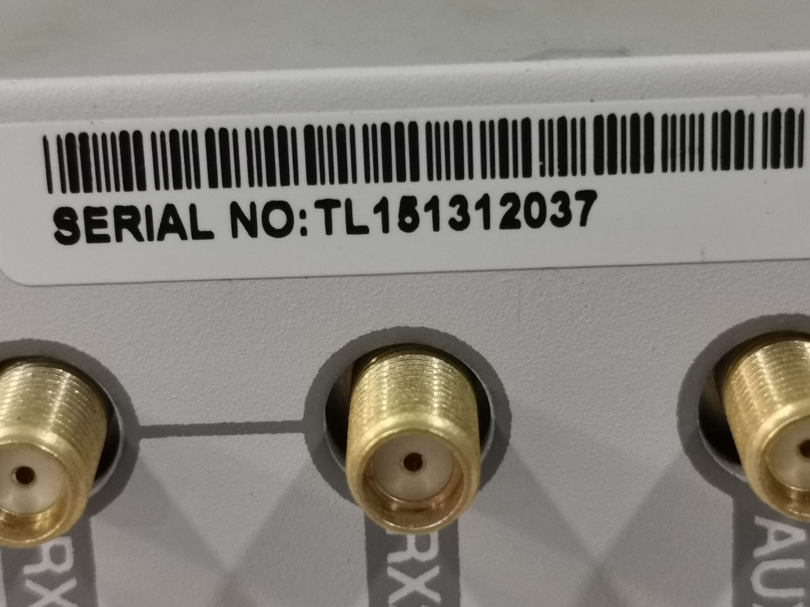 Unbranded DRMC R380-385 S390-395 DRMC 380MHz, DA7625, DRMC R380-385 S390-395 AUX1&2 RX2-4 INPUT 2 ANTENNA 7