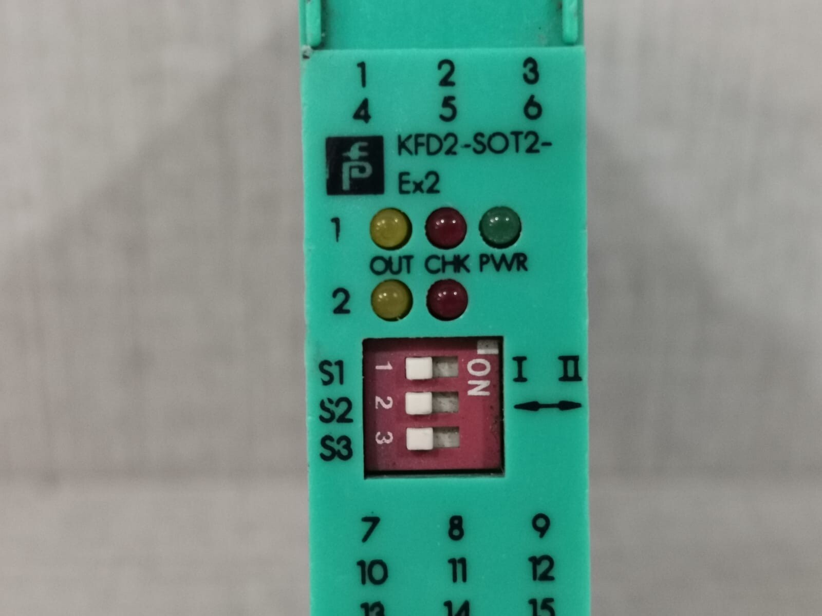 Pepperl+Fuchs KFD2-SOT2-EX2 PEPPERL+FUCHS KFD2-SOT2-Ex2 109563s K-SYSTEM SWITCH AMPLIFIER 3