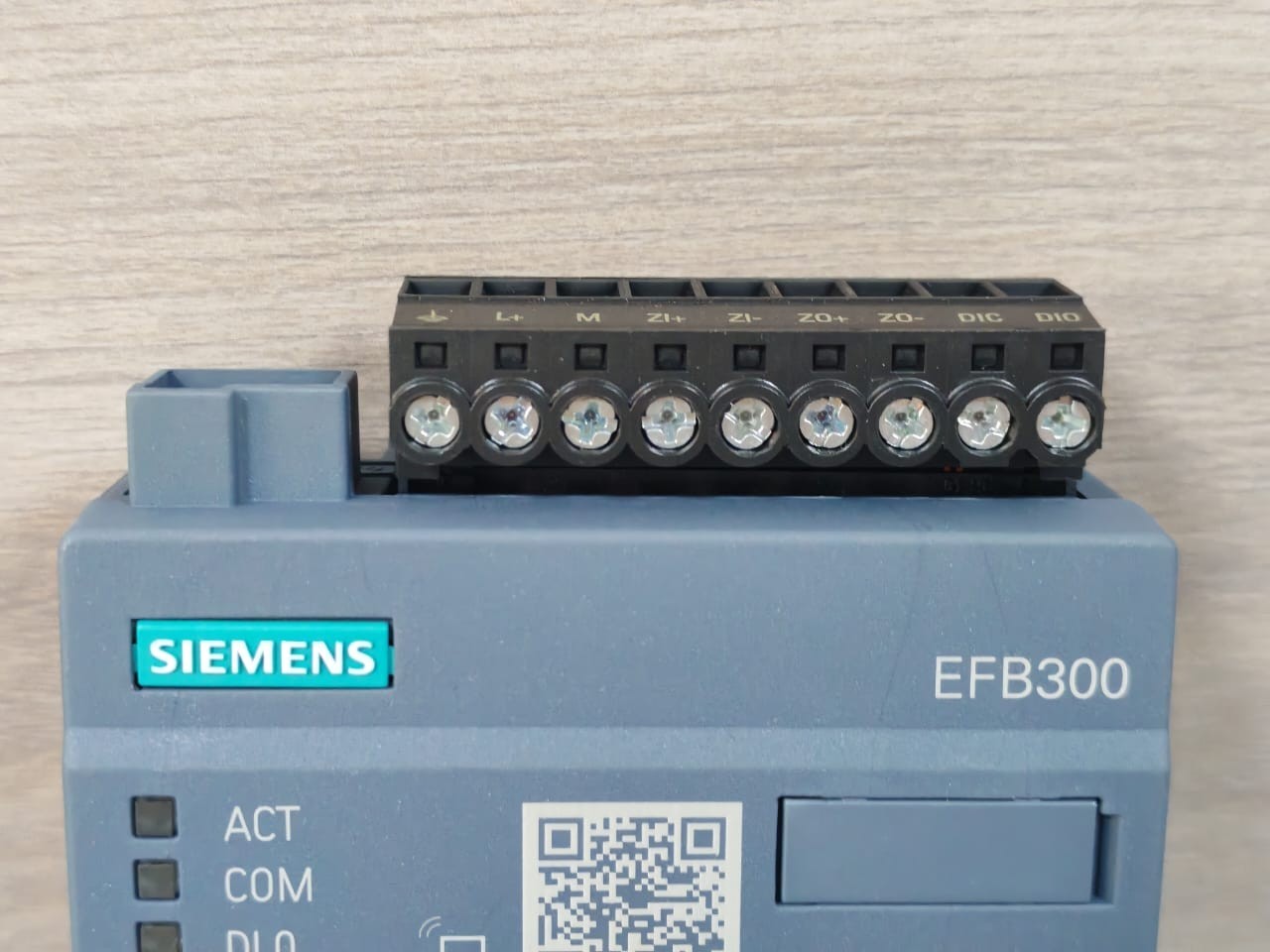 Siemens EFB300 SIEMENS EFB300 3VA9987-0UA10 EXTERNAL FUNCTION BOX 24V DC 3