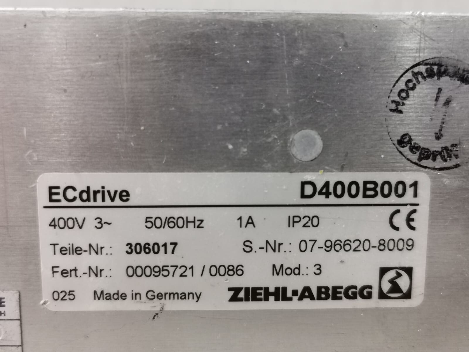 ZIEHL-ABEGG D400B001 ZIEHL-ABEGG ECDRIVE D400B001 400V 3-50/60Hz 5