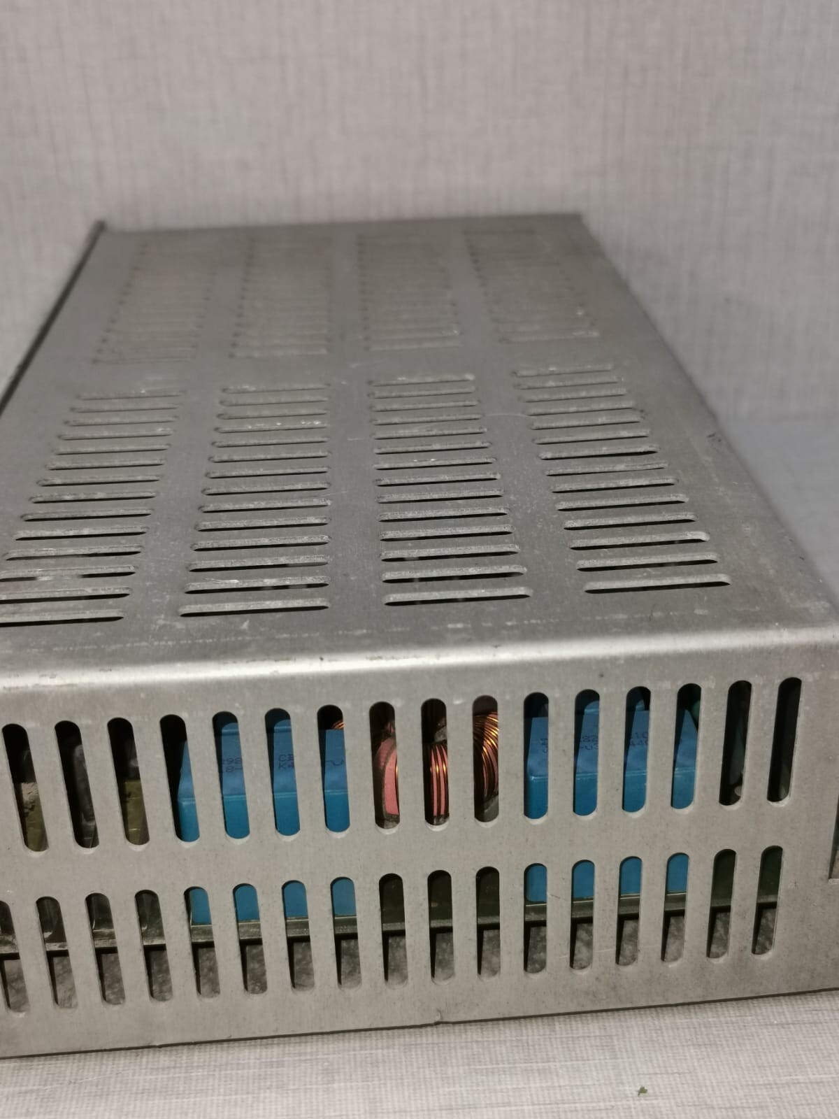 ZIEHL-ABEGG D400B001 ZIEHL-ABEGG ECDRIVE D400B001 400V 3-50/60Hz 7