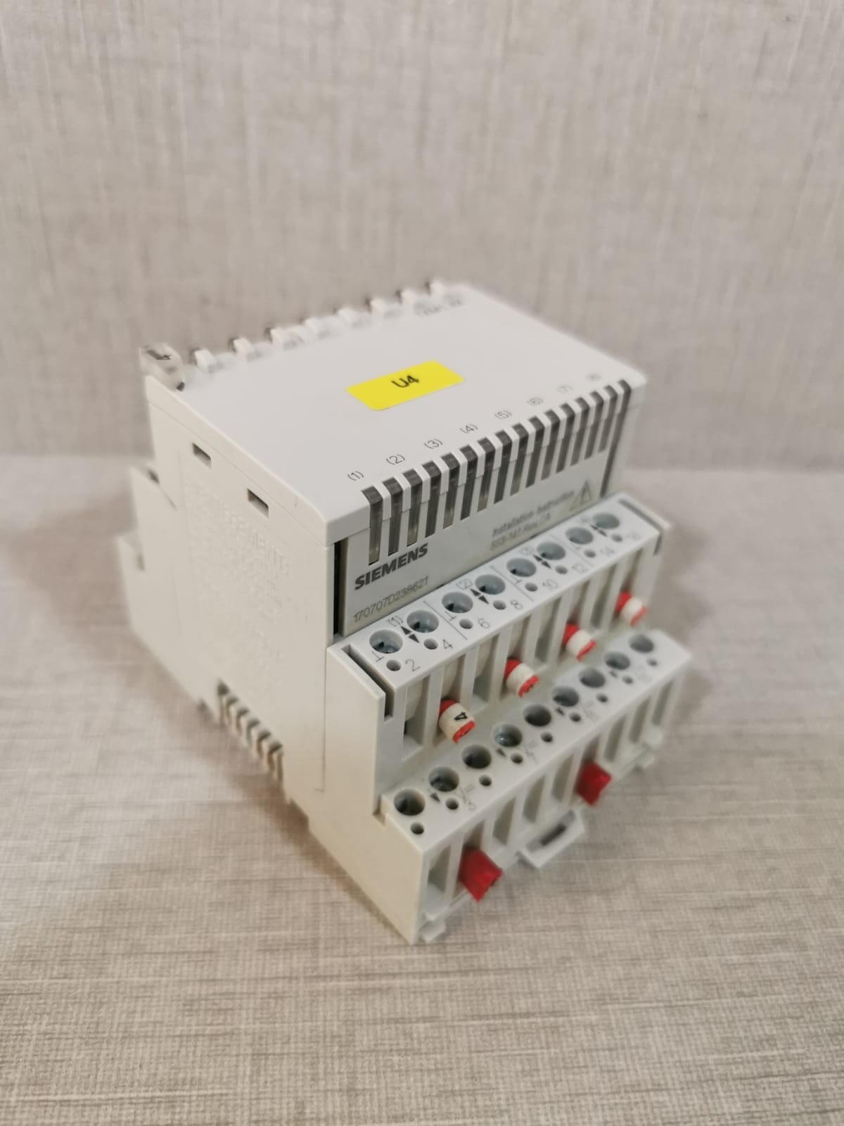 Siemens TXM1.8X Siemens TXM1.8X Analog I/O Module - W/O COVER 2