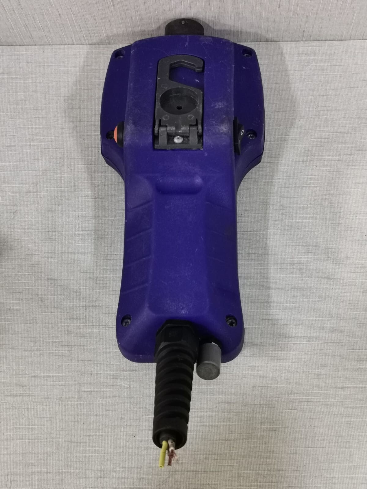 WAVIN DUO-315 WAVIN DUO 315 Electrofusion Unit 9