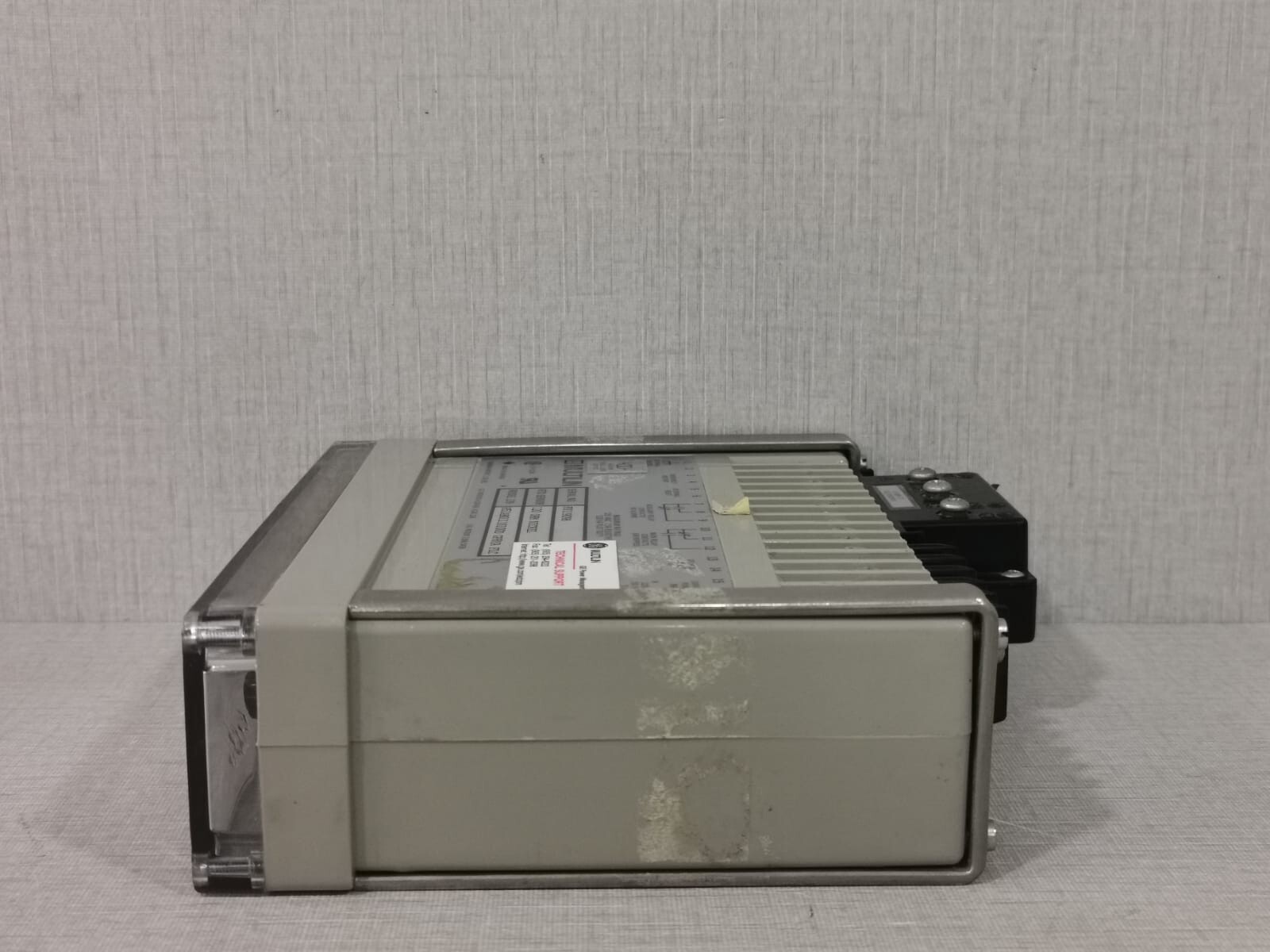GE 139 H51AB01110100D GF8YA FLC GE MULTILIN 139 H51AB01110100D GF8YA FLC -120 OHM MOTOR PROTECTION RELAY 8
