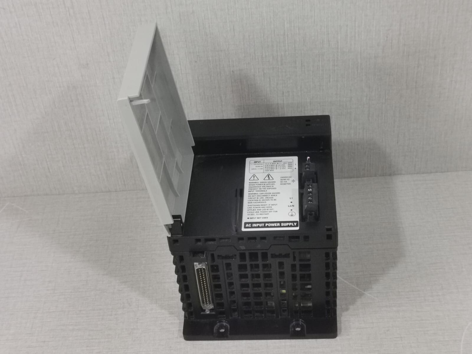 Allen-Bradley 1756-PA75R/A ALLEN-BRADLEY 1756-PA75R/A Ser. A CONTROLLOGIX AC REDUNDANT POWER SUPPLY 3