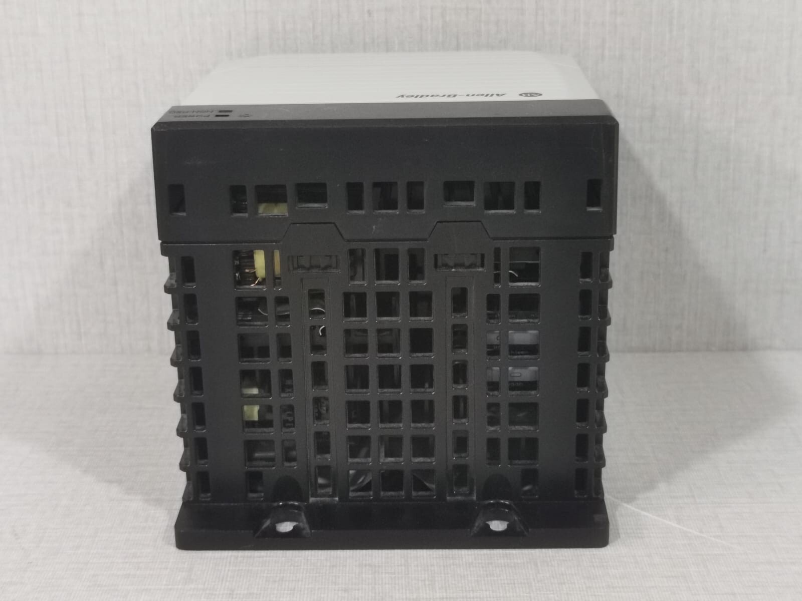 Allen-Bradley 1756-PA75R/A ALLEN-BRADLEY 1756-PA75R/A Ser. A CONTROLLOGIX AC REDUNDANT POWER SUPPLY 9
