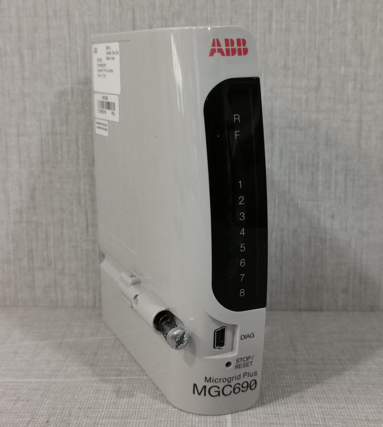 ABB 2VAA008023R01 ABB MicroGrid Plus MGC690 Symphony Plus Controller 2VAA008023R01 5