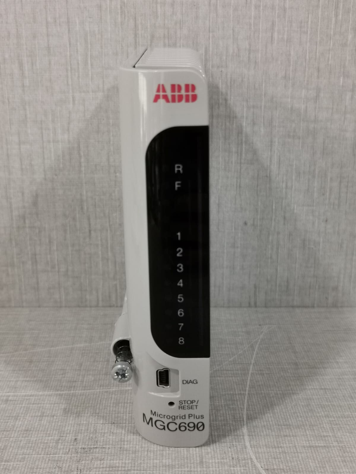 ABB MicroGrid Plus MGC690 Symphony Plus Controller 2VAA008023R01