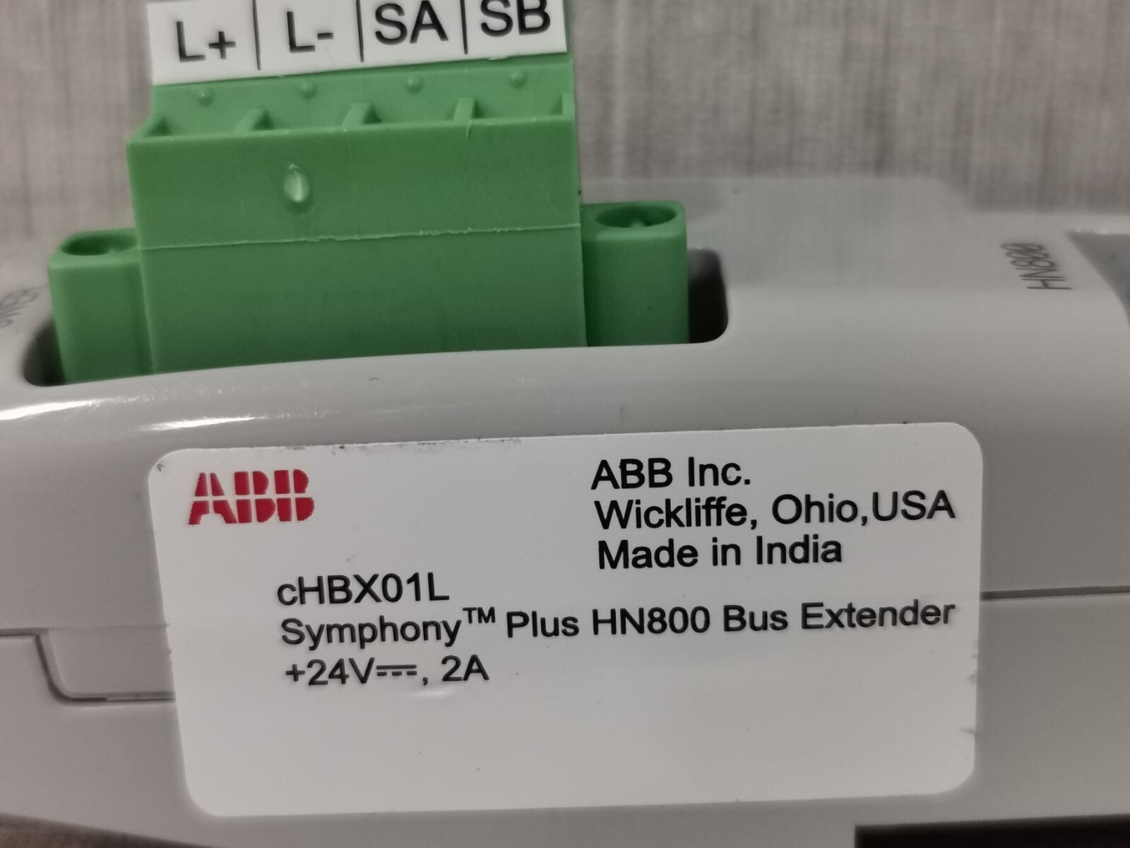 ABB CHBX01L ABB cHBX01L Symphony Plus HN800 Bus Extender 3