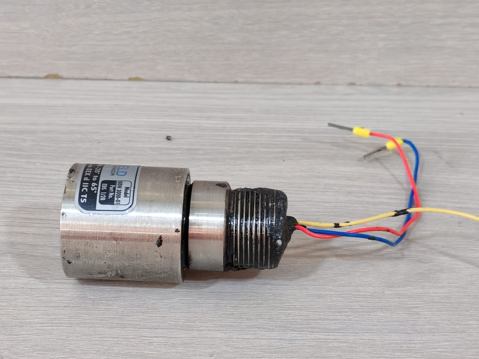 EDS GDH-3000-01- EDS 1/20 EDS SHIELD GDH-3000-01- EDS 1/20 FLAMMABLE GAS SENSOR 4