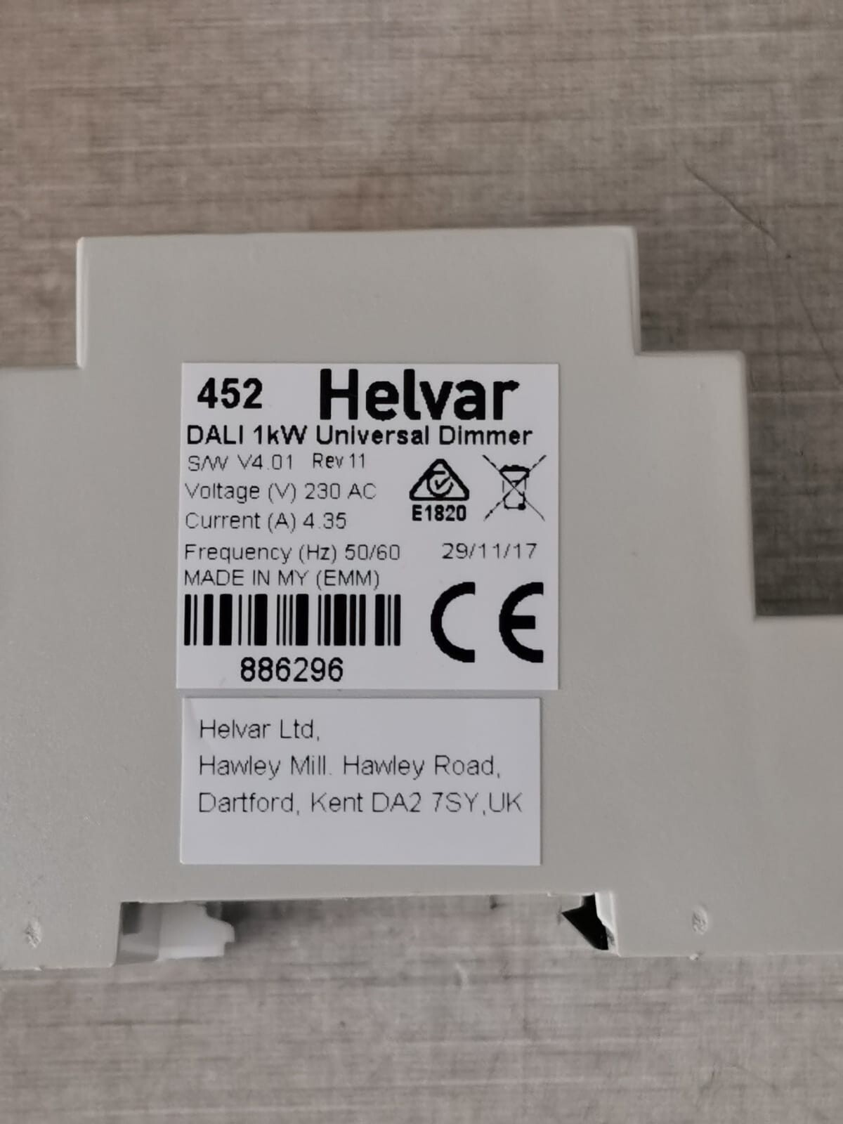 Helvar 452 HELVAR DigiDim 452 DALI 1kW Universal Dimmer 5