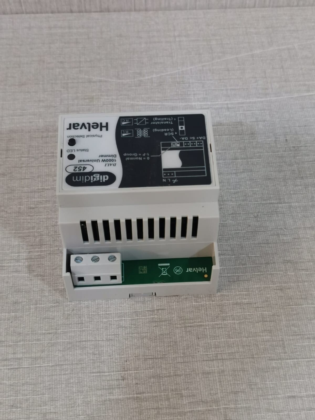 Helvar 452 HELVAR DigiDim 452 DALI 1kW Universal Dimmer 9