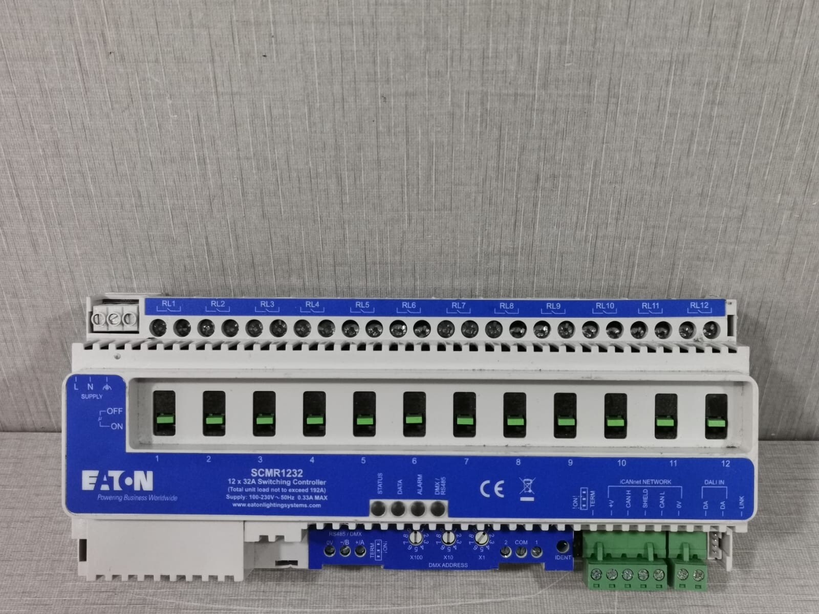 Eaton SCMR1232 SCMR1232 Eaton 12 x 32A Switching Controller 100-230V 50Hz 2