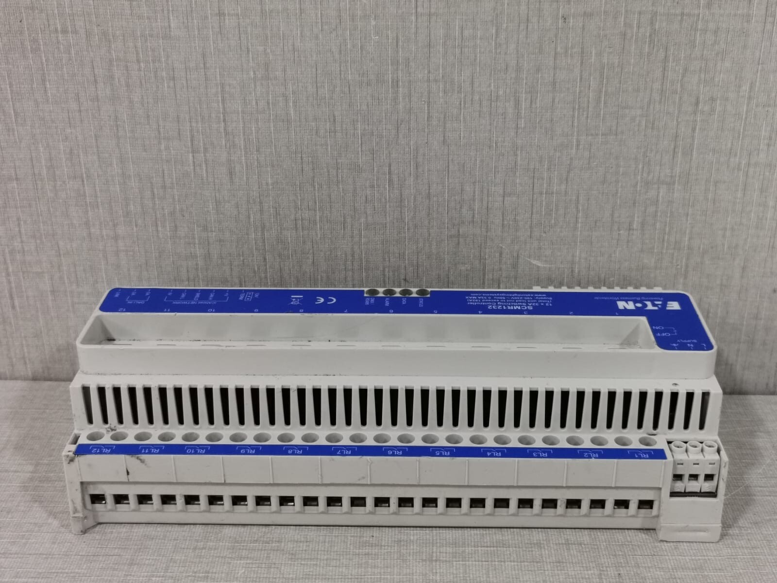 Eaton SCMR1232 SCMR1232 Eaton 12 x 32A Switching Controller 100-230V 50Hz 5