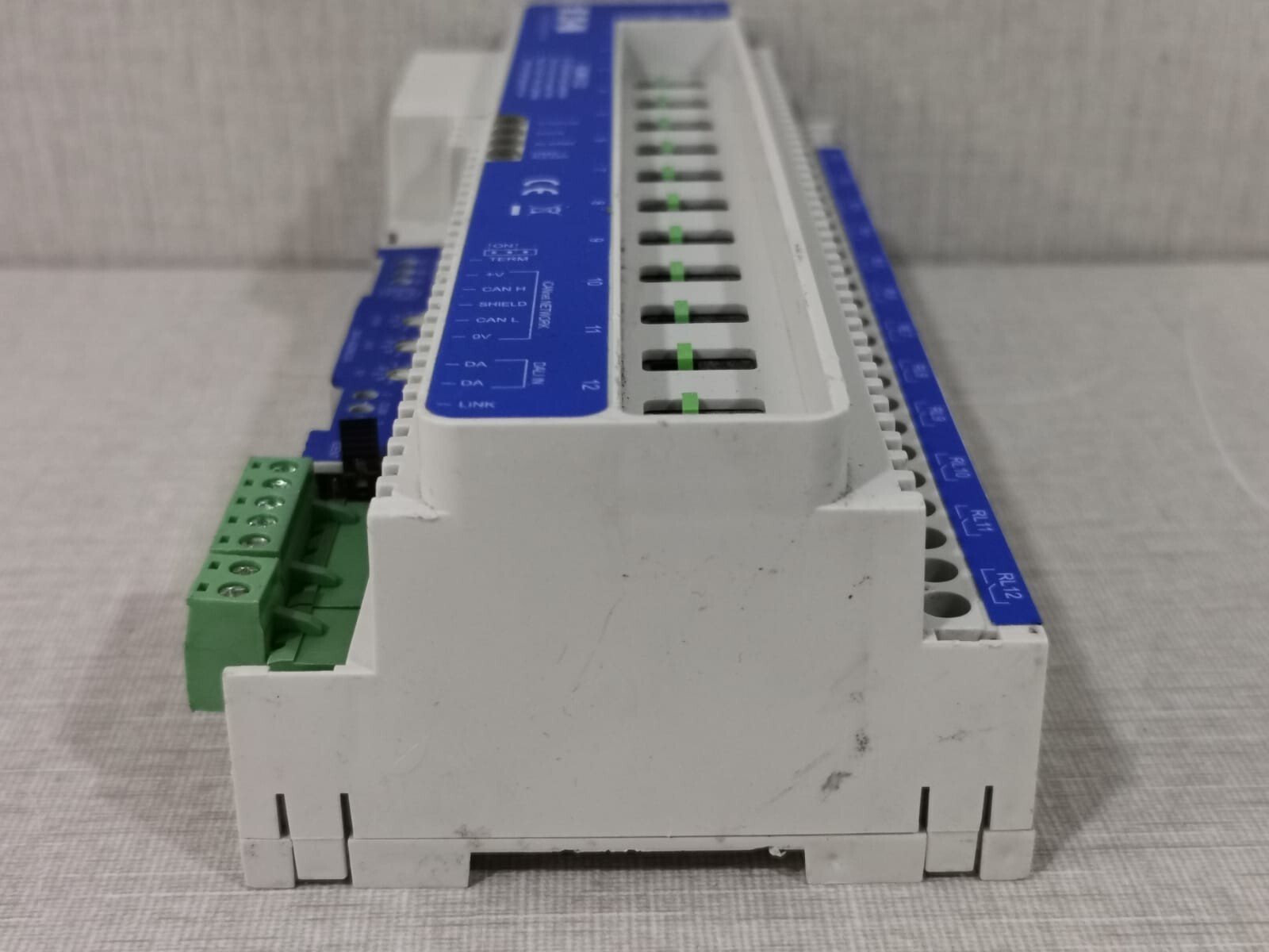 Eaton SCMR1232 SCMR1232 Eaton 12 x 32A Switching Controller 100-230V 50Hz 7