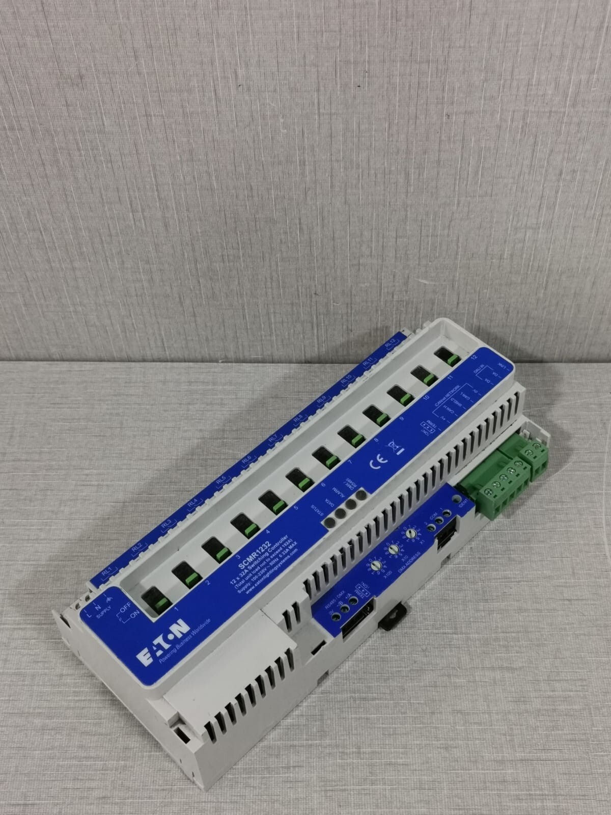 Eaton SCMR1232 SCMR1232 Eaton 12 x 32A Switching Controller 100-230V 50Hz 8