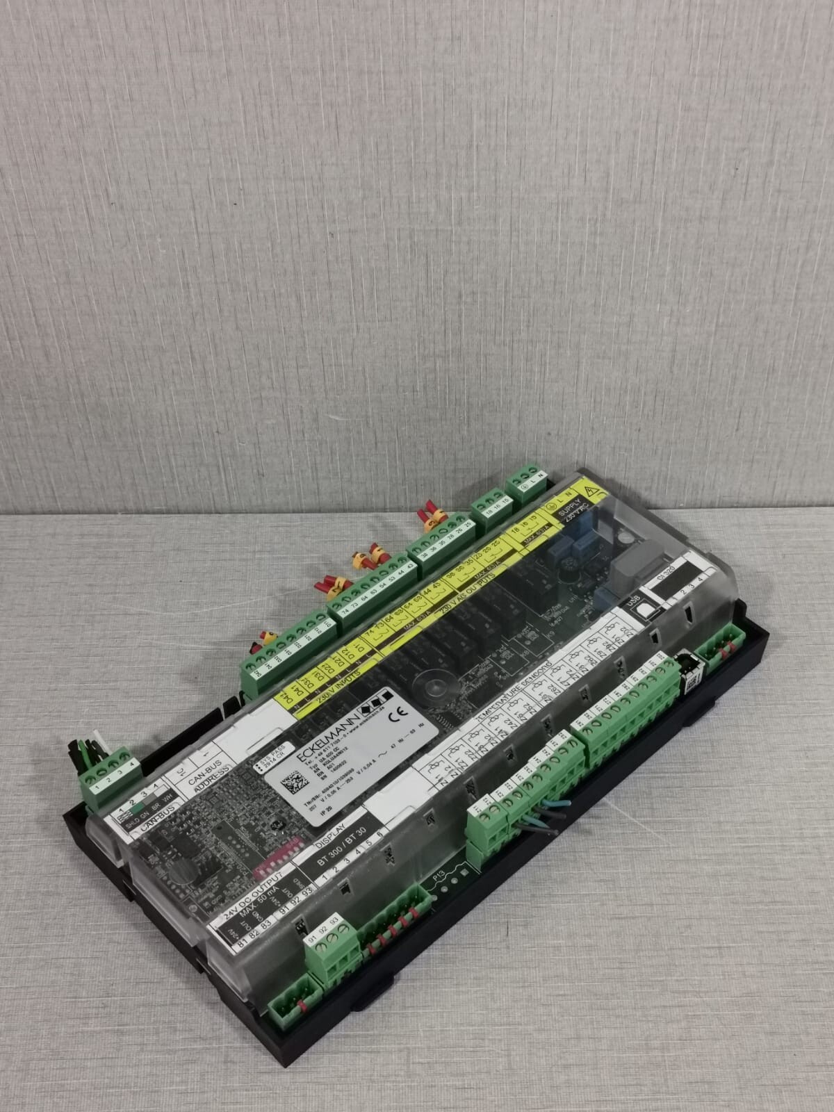 ECKELMANN UA 400 CC Eckelmann UA 400 CC Cold Storage Controller UA400CC 9
