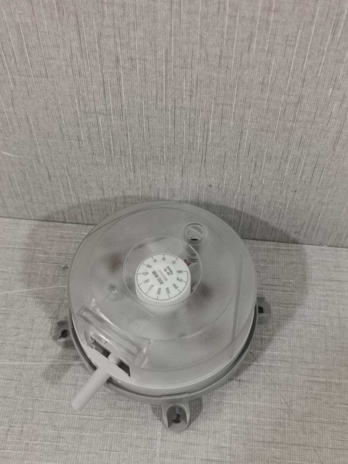 Beck 930.8X BECK Differential Pressure Switch 930.8x 100mbar 7