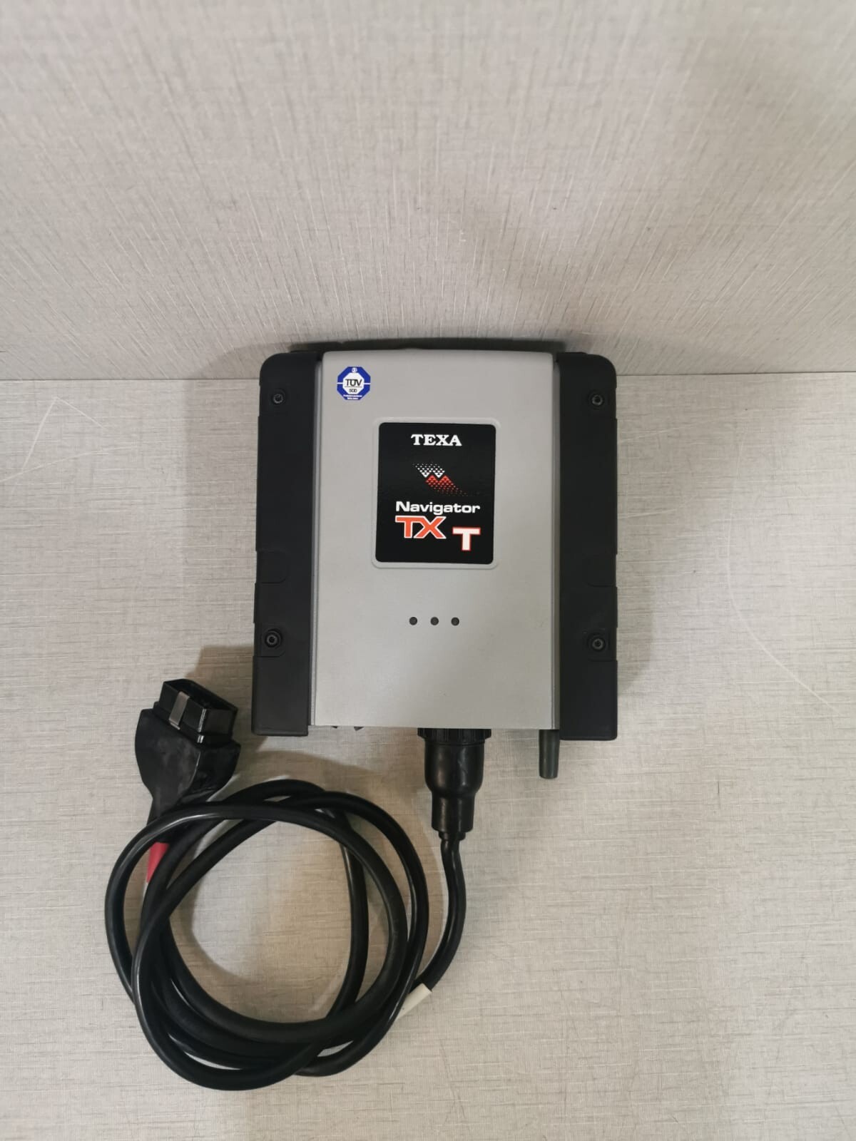 TEXA UNKNOWN Texa Txt Navigator REV.B 12-24V WITH CABLES- WITH BROKEN LOCK CASE 8