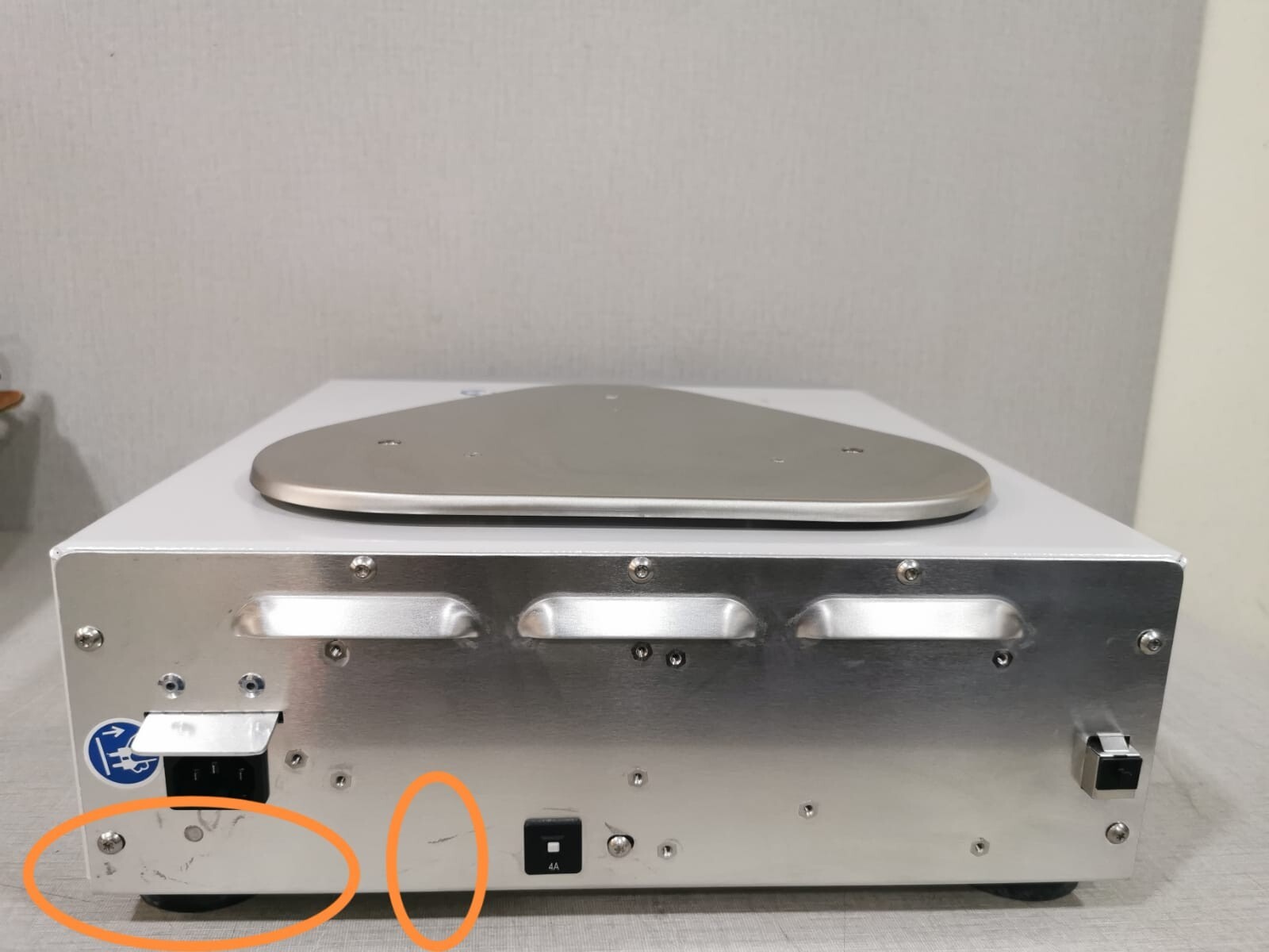 Thermo Scientific Solaris Shaker 2000 Series Thermo Scientific Model SK-2000 Solaris Shaker 2000 Series 9