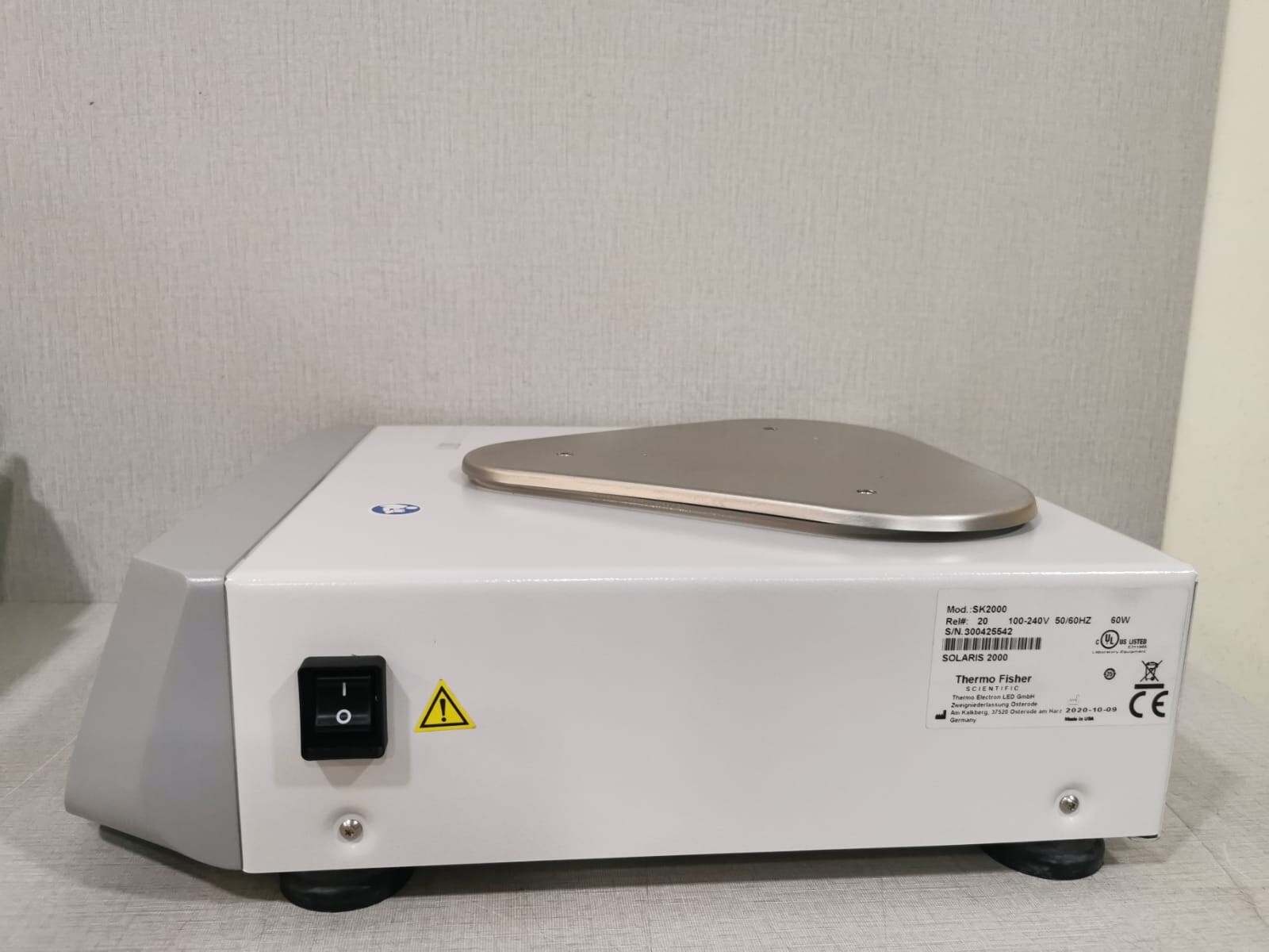 Thermo Scientific Solaris Shaker 2000 Series Thermo Scientific Model SK-2000 Solaris Shaker 2000 Series - NO PLATE 7
