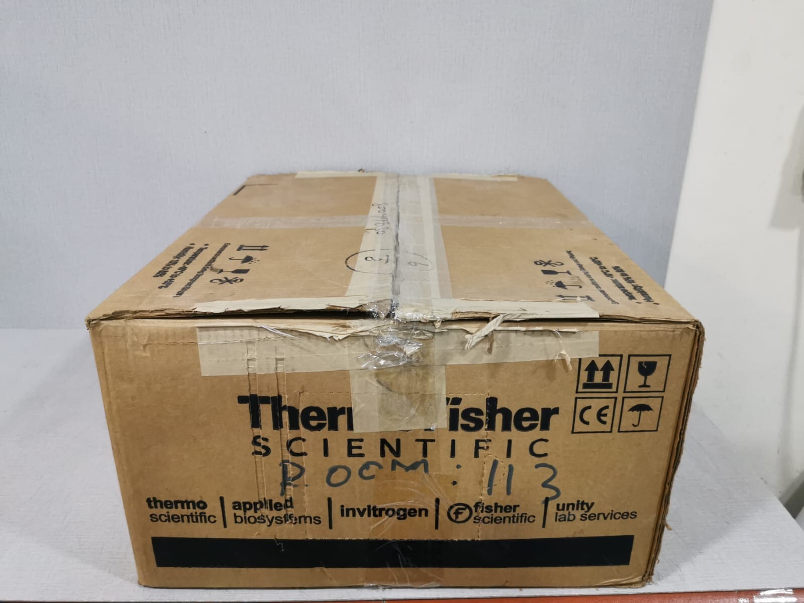 Thermo Scientific Solaris Shaker 2000 Series Thermo Scientific Model SK-2000 Solaris Shaker 2000 Series - NO PLATE 9