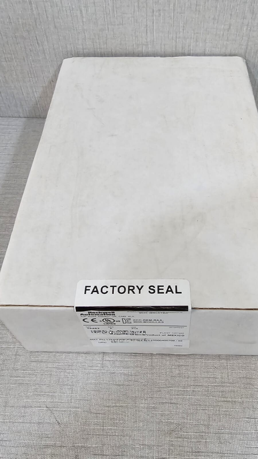 Rockwell Automation T9482 Rockwell Automation T9482 SER A VER P14 Analogue Output Module PN-175458 3