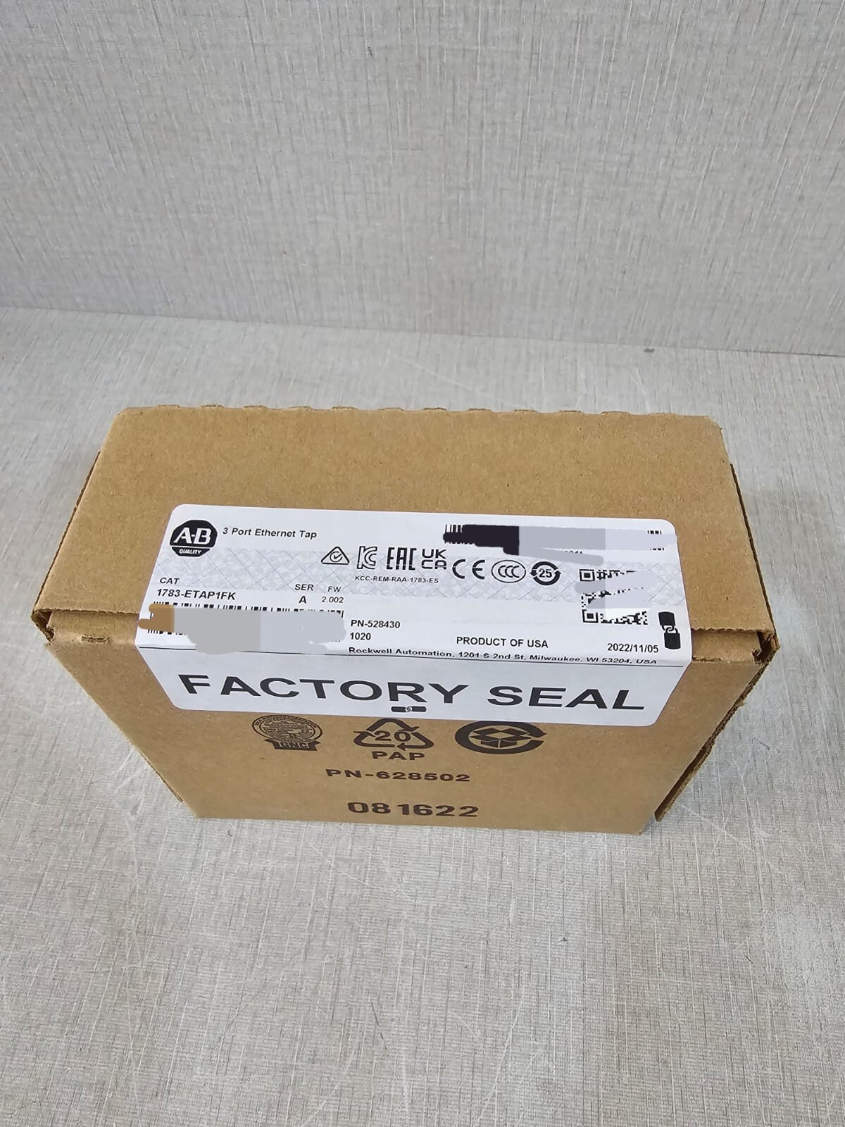 Allen-Bradley 1783-ETAP1FK Allen Bradley 1783-ETAP1FK Ser A FW 2.002 / 3 Port EThernet Tap 2
