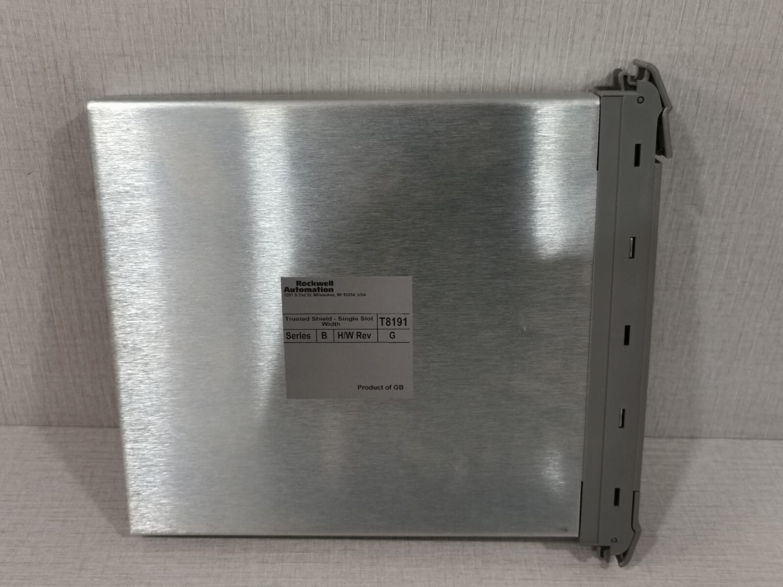 Allen-Bradley T8191 Rockwell Automation/ALLEN-BRADLEY T8191 SER B.REV.G TRUSTED SHIELD 4