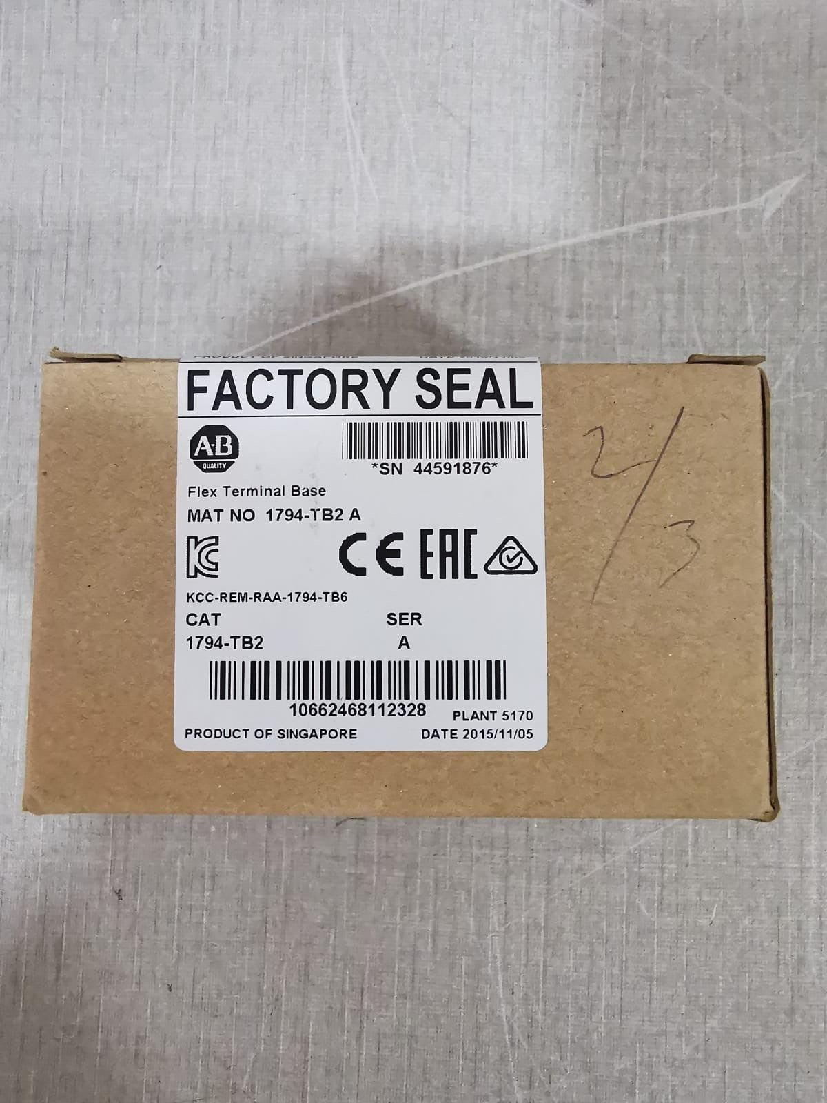 Allen-Bradley 1794-TB2 A Allen-Bradley 1794-TB2 A Flex Terminal Base 2