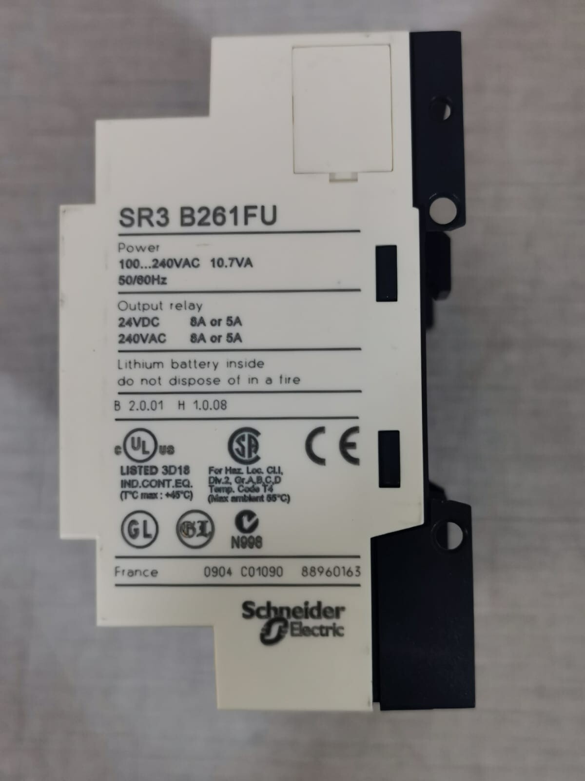 Schneider Electric SR3B261FU Schneider Electric Telemecanique SR3B261FU Modular Smart Relay 2