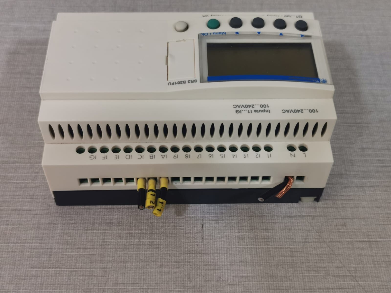 Schneider Electric SR3B261FU Schneider Electric Telemecanique SR3B261FU Modular Smart Relay 6