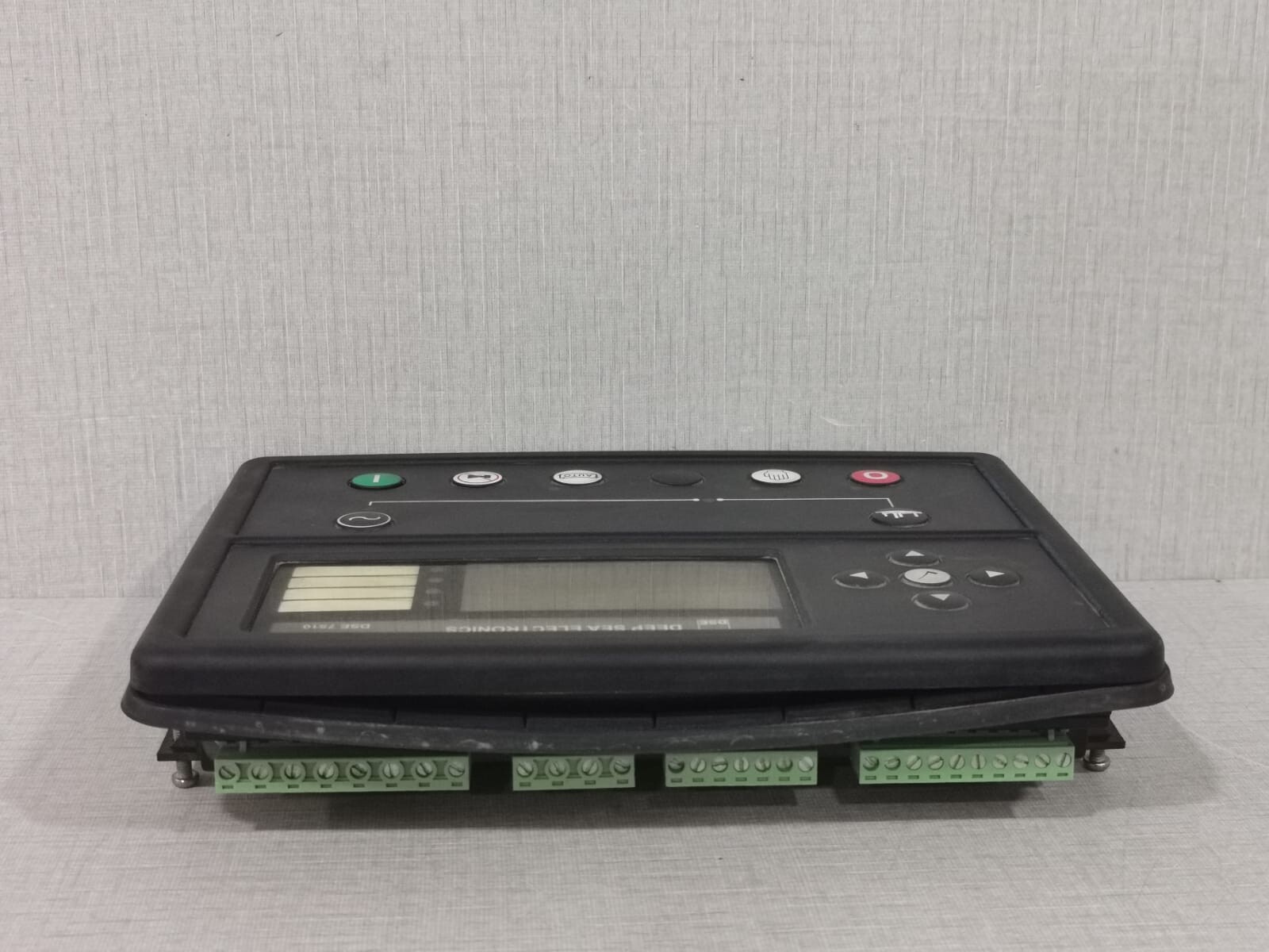 DSE DSE 7510 Deep Sea Electronics DSE 7510 MK1 S/V 11.20 / 7510 002-21 Controller 10