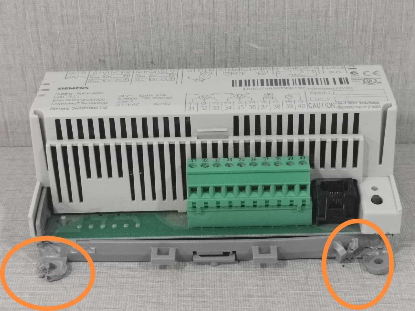 Siemens RXC31100031 SIEMENS RXC31.1 BUILDING AUTOMATION CONTROLLER 4