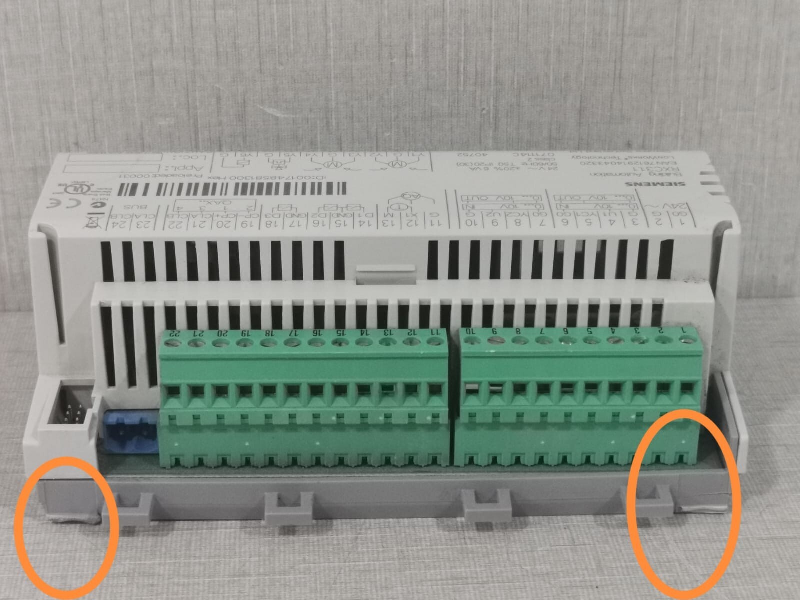 Siemens RXC31100031 SIEMENS RXC31.1 BUILDING AUTOMATION CONTROLLER 6
