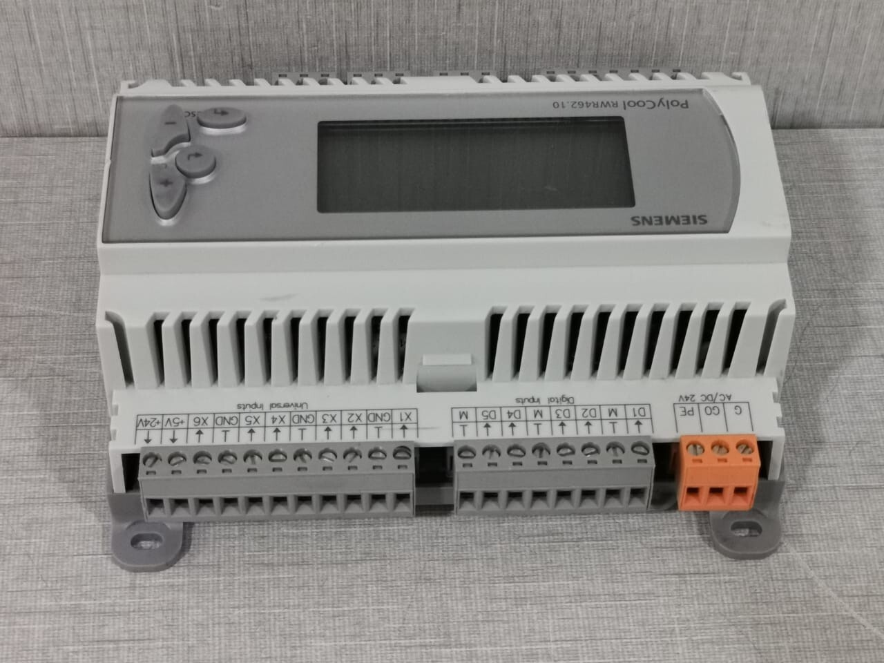Siemens RWR462.10 Siemens PolyCool RWR462.10 - Superheat Controller for Dry Expansion 5