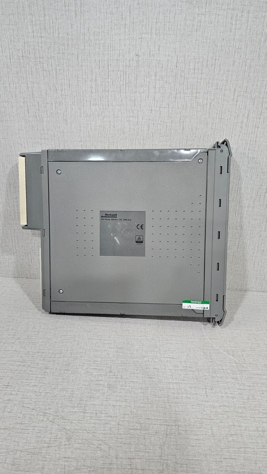 Rockwell Automation T8160 Rockwell Automation T8160 SER A Trusted TMR Interface 3