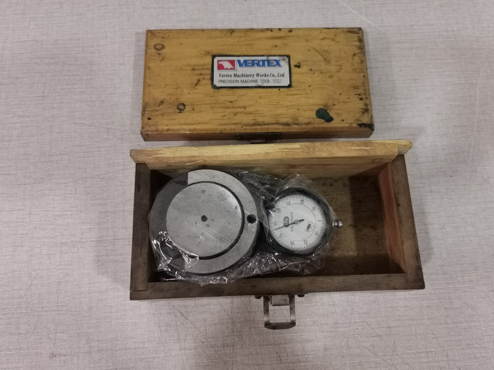 Vertex Machinery works Co., Ltd. Z-zero Setter with Magnet, Range 5mm Vertex Z-zero Setter with Magnet, Range 5mm 8