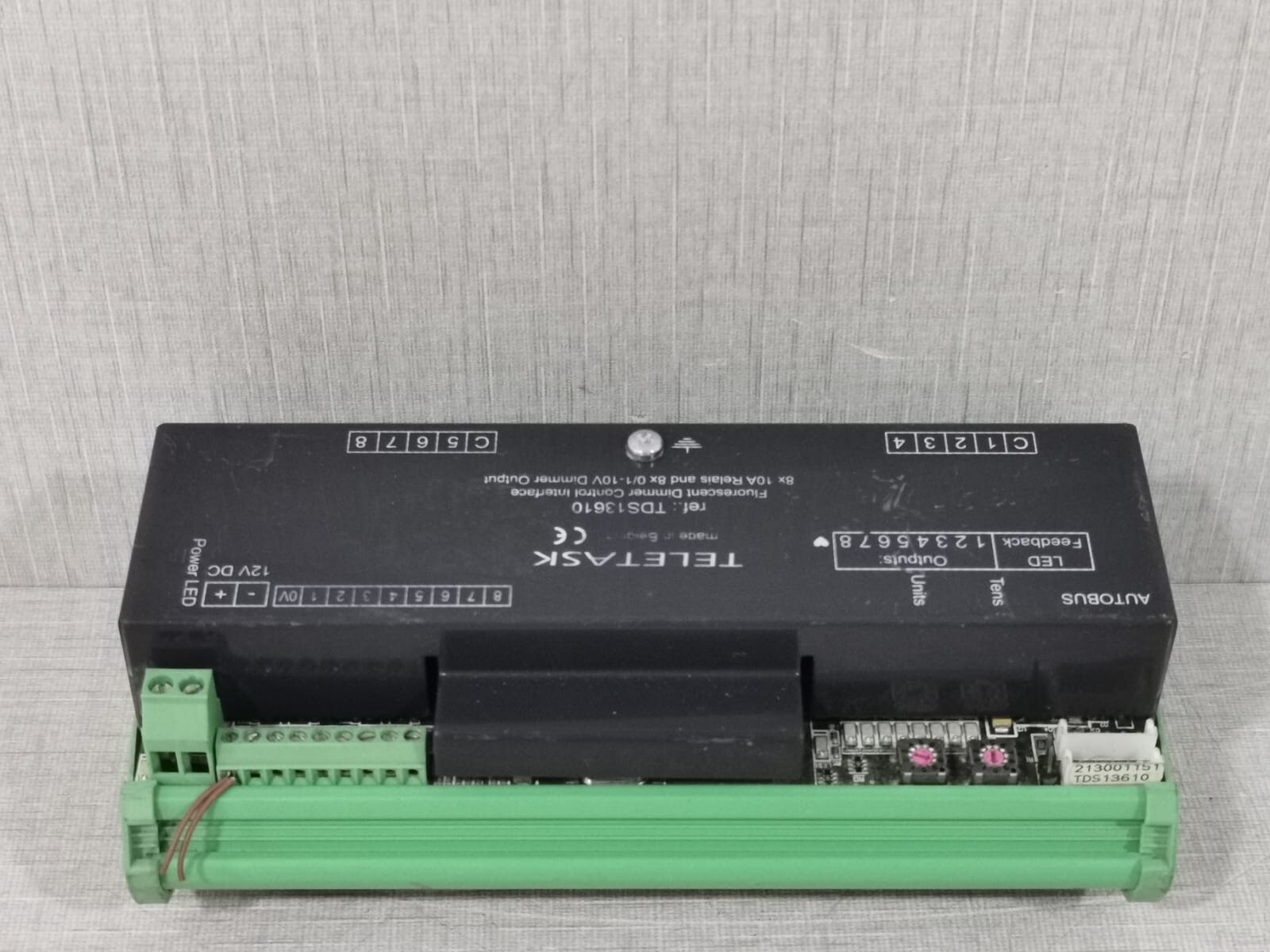 TELETASK TDS13610 TELETASK TDS13610 Flourescent Dimmer Interface 8x 10A Relays /8x 0/1-10v Dimmer 4