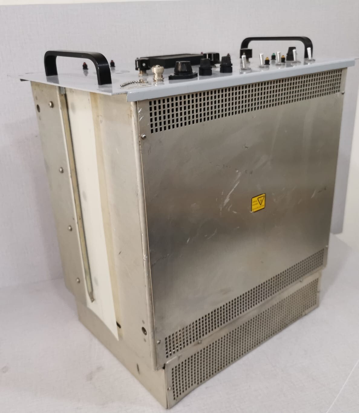 NAUTEL NAUTEL ND500II NAUTEL ND500II RADIO BEACON TRANSMITTER 9