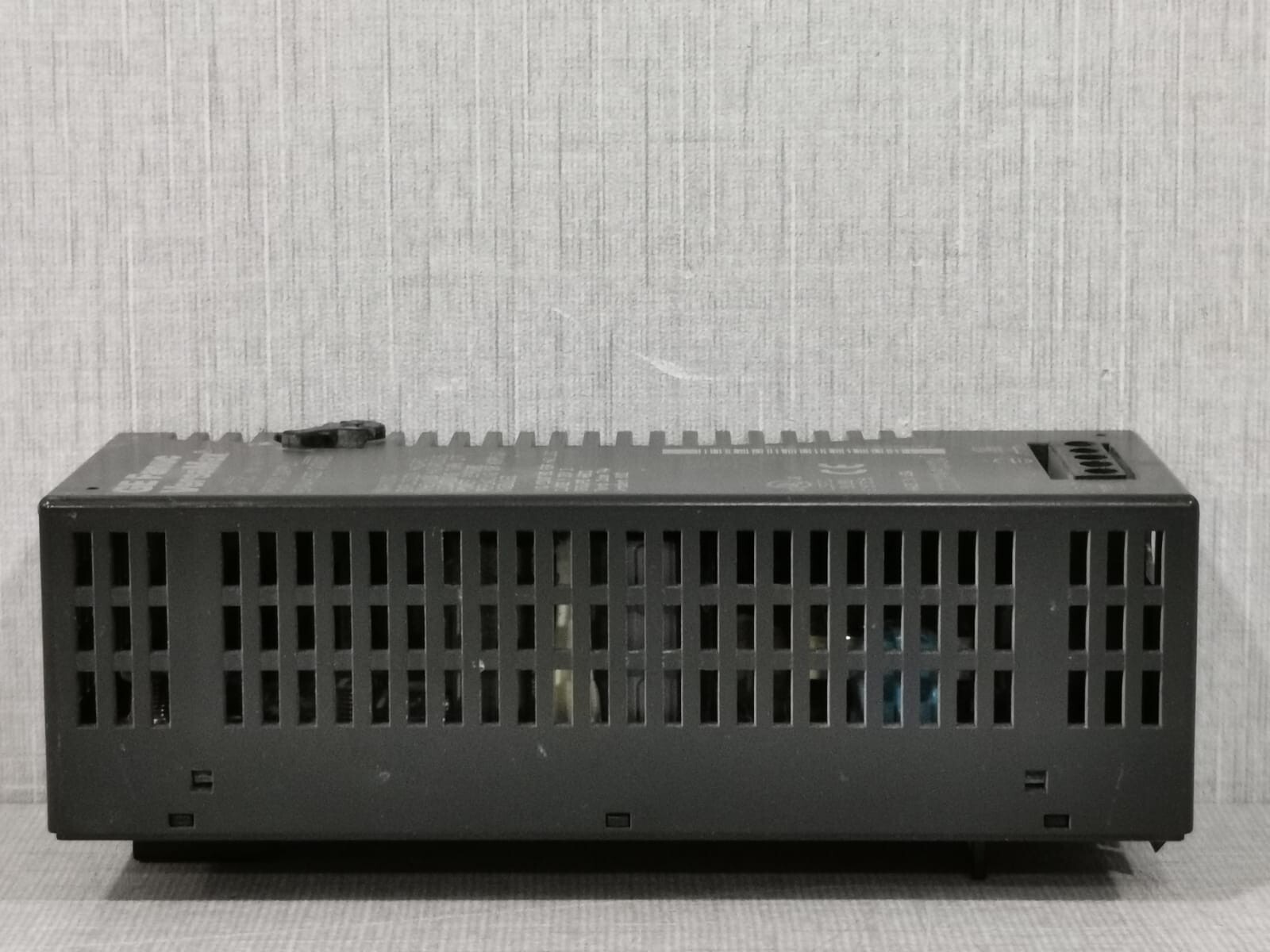 GE IC200PWR002A GE Fanuc VersaMax IC200PWR002A Power Supply Module 7