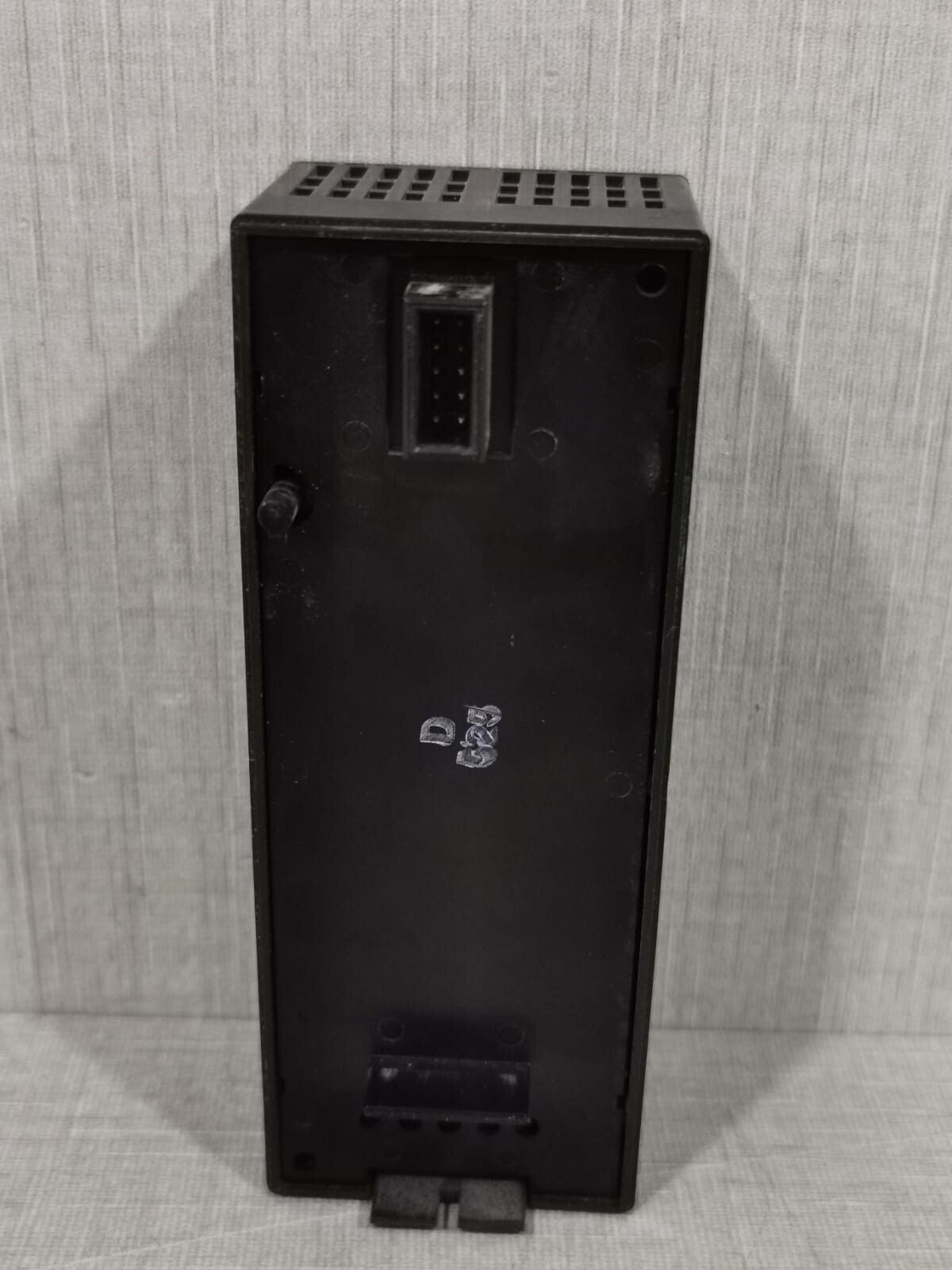 GE Fanuc IC200PWR102E GE Fanuc VersaMax IC200PWR102E POWER SUPPLY 120/240VAC 9
