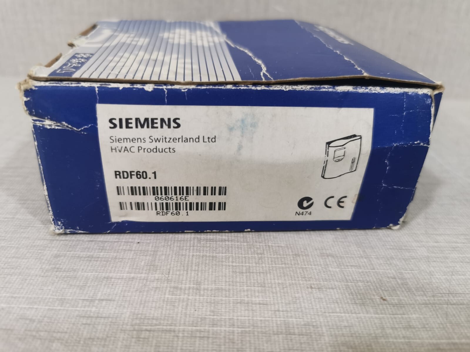 Siemens RDF60.1 SIEMENS RDF60.1 Room Temperature Controller with LCD 2
